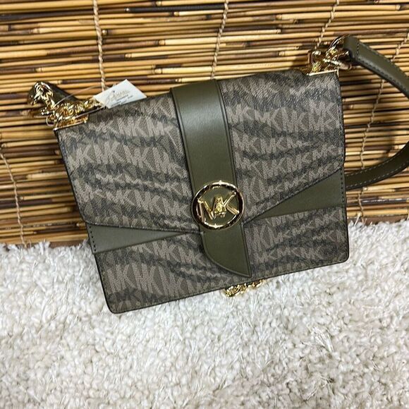 Michael Kors Olive Animal Print Signature Logo Greenwich‎ Small Crossbody Bag - Picture 2 of 3